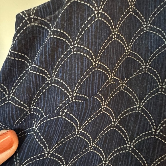 Cabi Scallop Mermaid Scale Layered Tank Top Size M - Picture 2 of 8